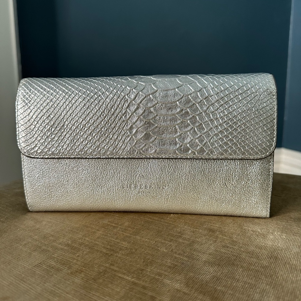 Liebeskind Elegant Silver Clutch